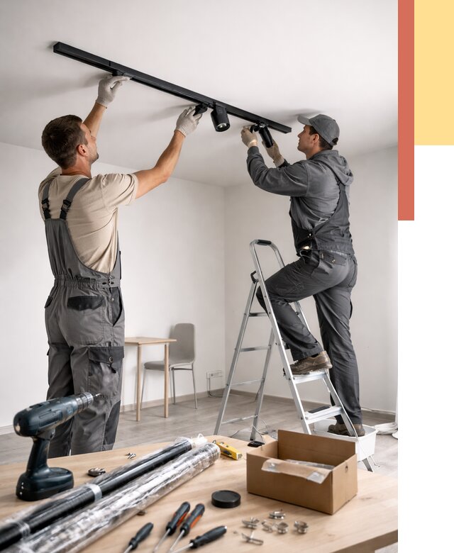 Установка трековых светильников в натяжной потолок в Рузаевке от 4355 руб. | ОТДЕЛОЧНИК-Рзв